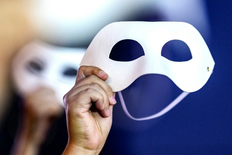 Tech firms fight to stem deepfake deluge
