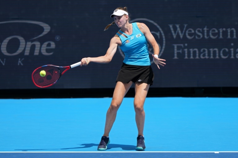 Rybakina rips No.1 Sabalenka to book Cincinnati semi with Swiatek