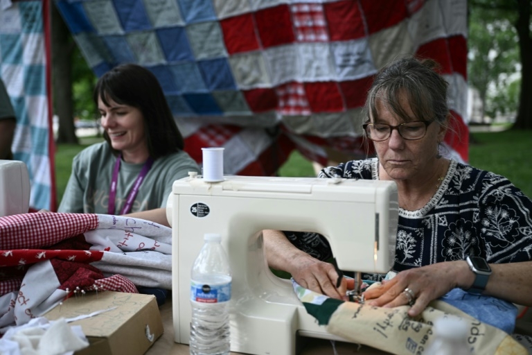 'No one is illegal': Mormon women stage patchwork protest in Washington