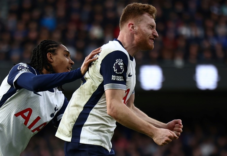 Tottenham's Kulusevski to miss Europa League final after surgery