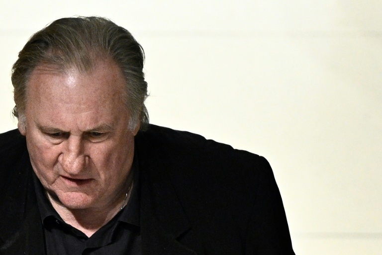 French lawyers condemn 'sexism' of Depardieu's defence in abuse trial