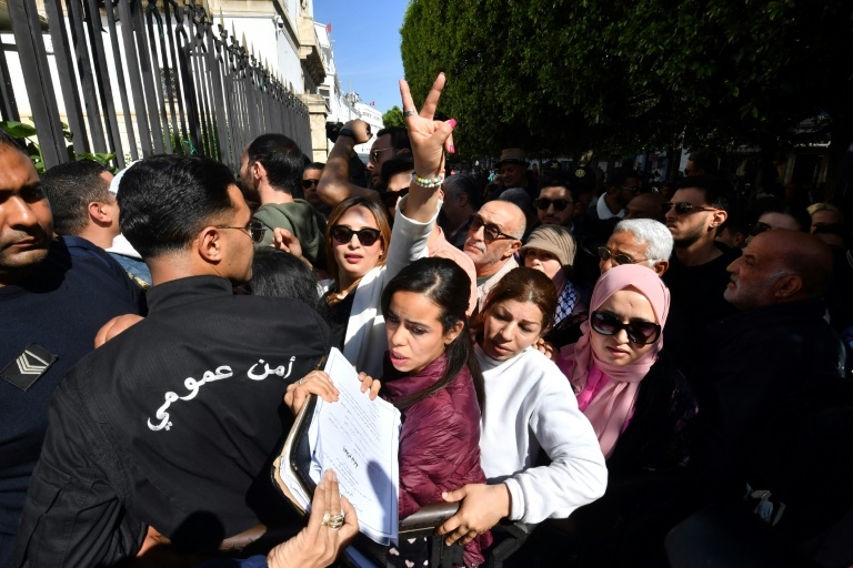 Tunisia opposition figures get jail terms in mass trial