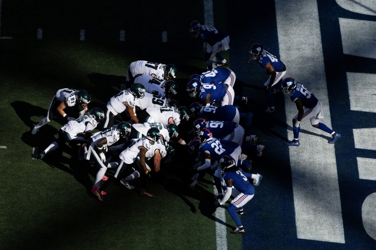 NFL to mull ban on Eagles 'tush push' move: league