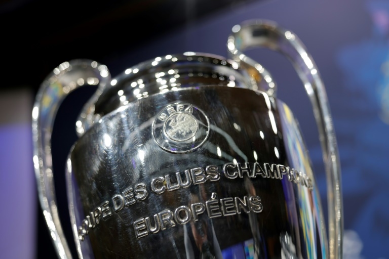 Premier League top-five hopefuls battle for Champions League riches