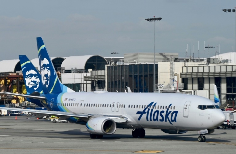 Alaska Airlines requests grounding of fleet citing 'IT outage'