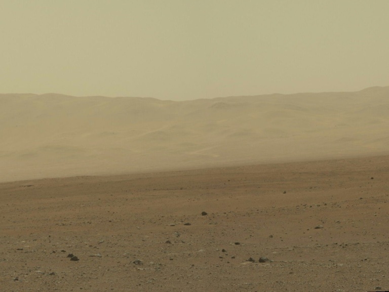 Why is there no life on Mars? Rover finds a clue