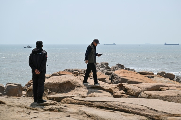 China probes for key target weak spots with 'paralysing' Taiwan drills