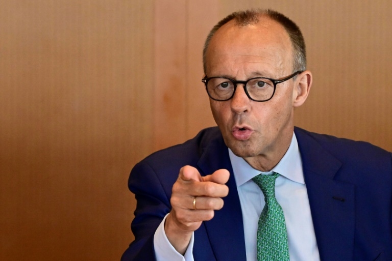 Migration, defence on agenda for German chancellor's first UK visit