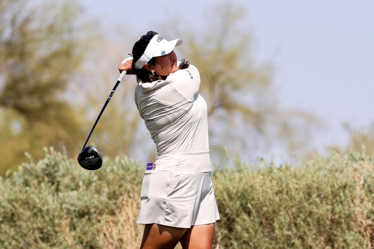 Vu outduels Hull to grab lead at LPGA Ford Championship