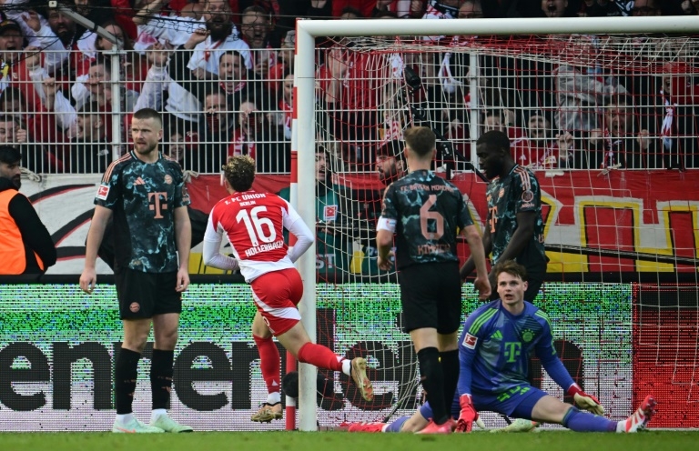 Bayern held at Union Berlin to leave title door ajar