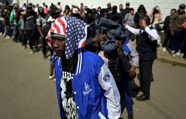 Trump crackdown spurs migrants to seek refuge in Mexico