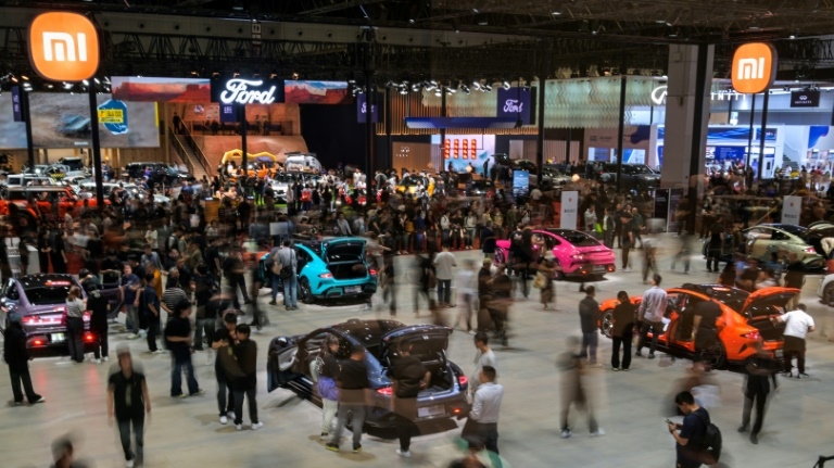 Smart driving new front in China car wars despite fatal crash