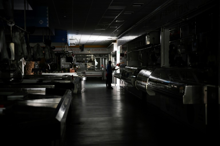 Spain brought to a halt by huge blackout