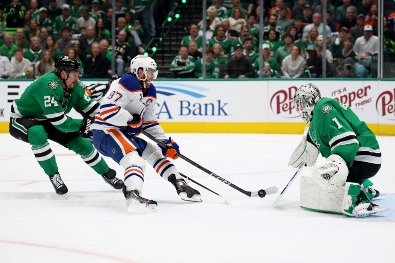 Oilers down Stars to set up Stanley Cup rematch