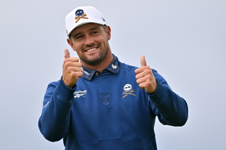 Scheffler 'in a league of his own', says inspired DeChambeau