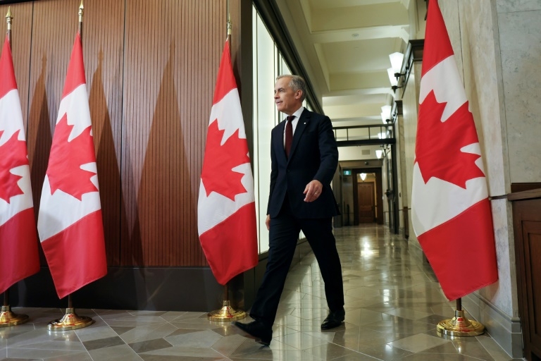Guest list for G7 summit tells of global challenges