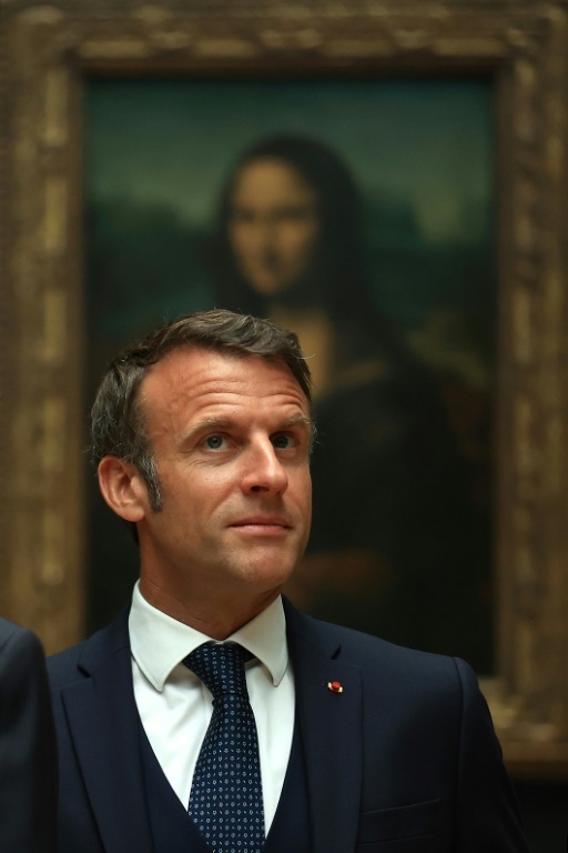 Macron to speak on Louvre future after memo about decay
