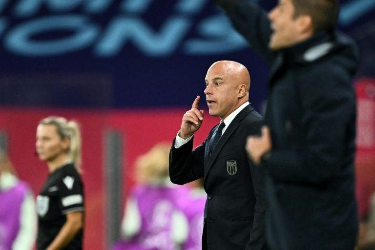 Italy can hurt rampant Spain, says coach Soncin