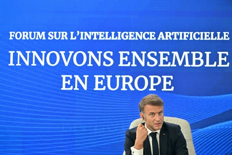 Scientists' conference kicks off global AI summit in Paris