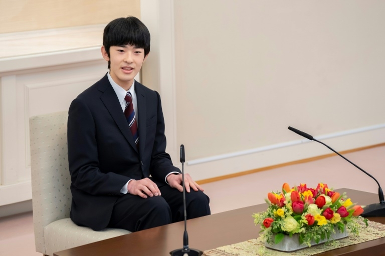 Teen heir to Japanese throne says marriage not on his mind