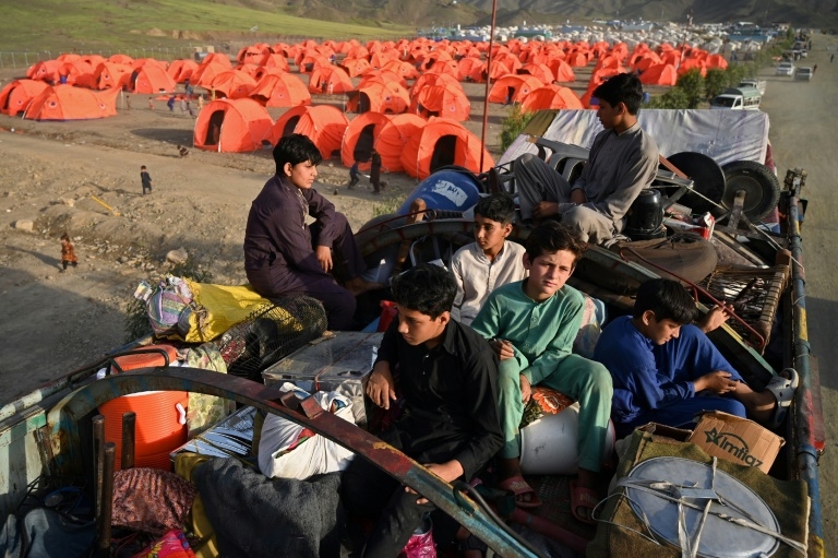 Fleeing Pakistan, Afghans rebuild from nothing