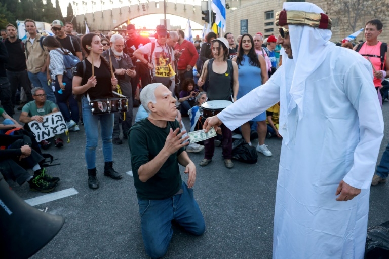 What is the 'Qatargate' scandal roiling Israel?