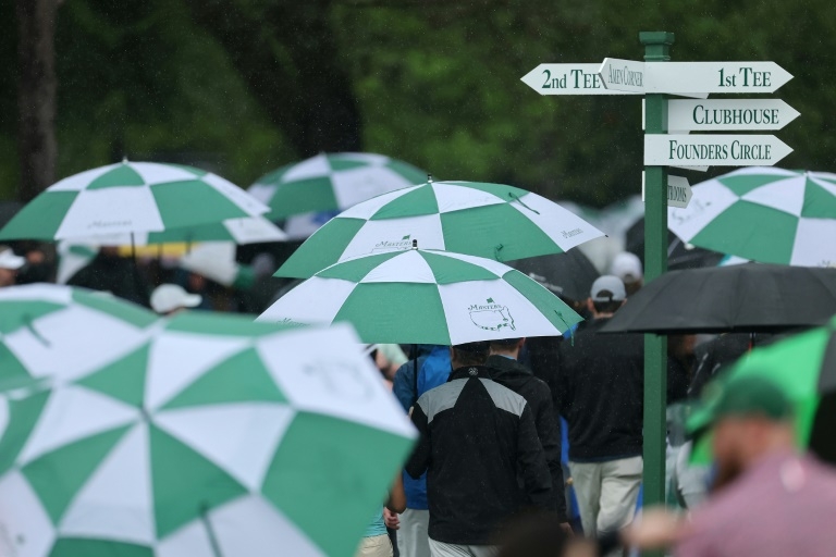 Masters halts practice for the day and evacuates spectators