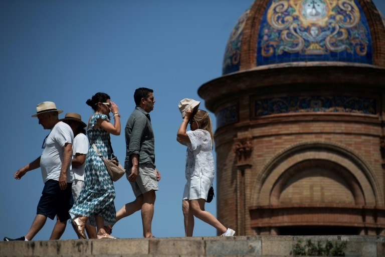 Spain records highest May temperature on record