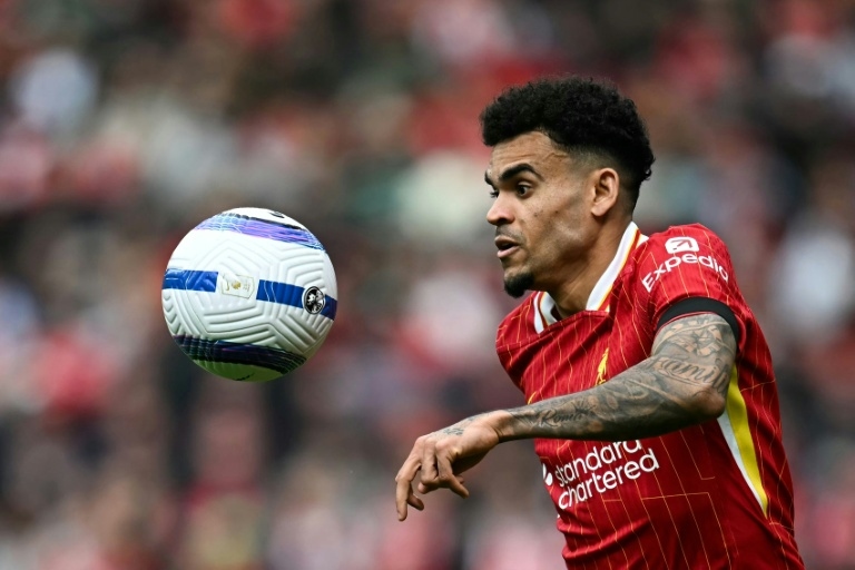 Bayern Munich sign Luis Diaz from Liverpool