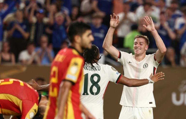 Chelsea east past Esperance and into Club World Cup last 16