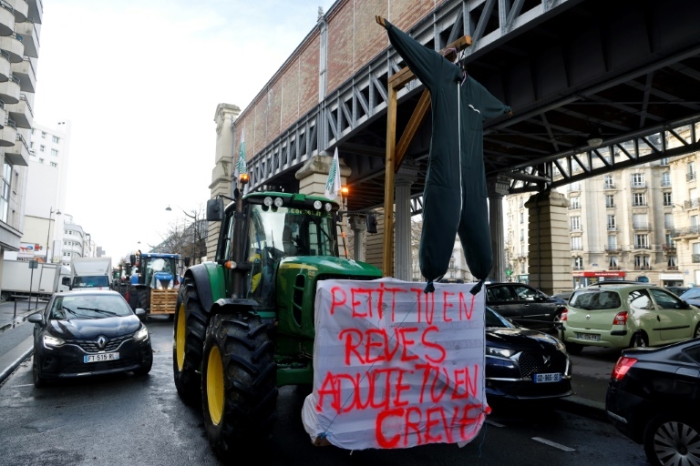 France's agriculture show, an outlet for angry farmers