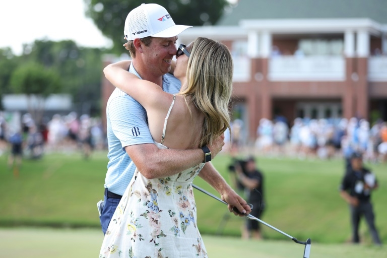 Griffin grabs second PGA title of season with win at Colonial