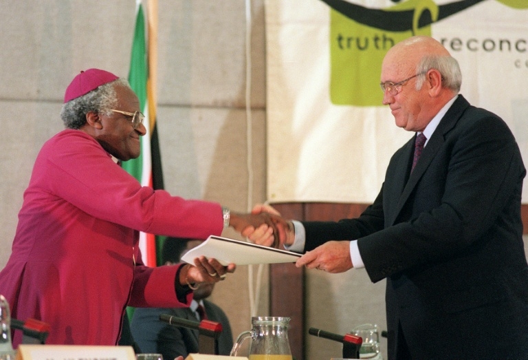 South Africa sets up inquiry into slow apartheid justice