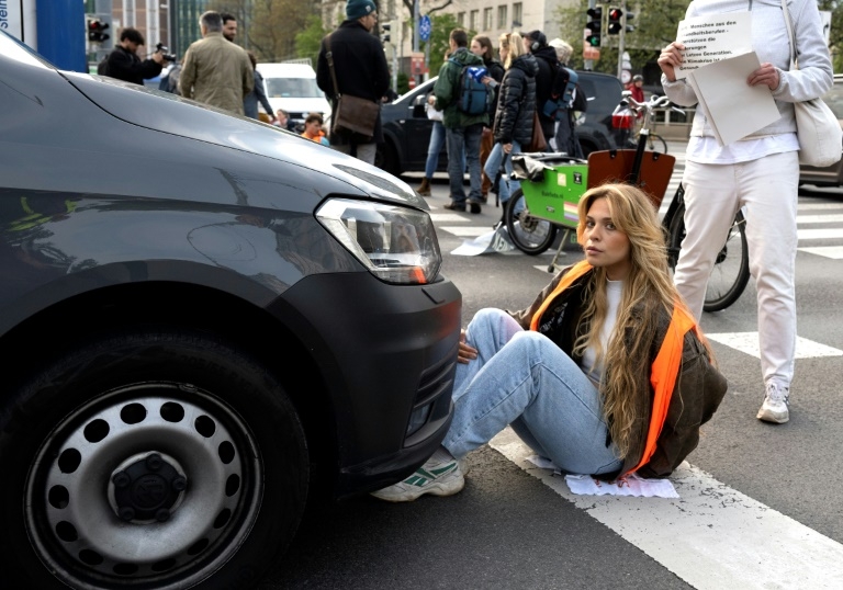 German climate activist faces expulsion from Austria after ban
