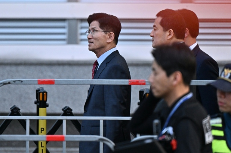 S. Korea's conservative contender Kim Moon-soo emerges from Yoon's shadow