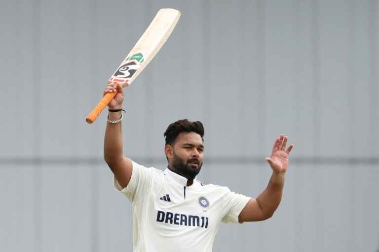 England rally after Pant heroics to set up thrilling finish to India opener
