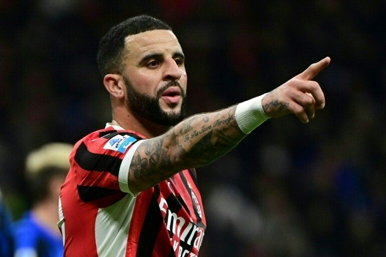 Milan's England defender Walker has surgery on broken elbow