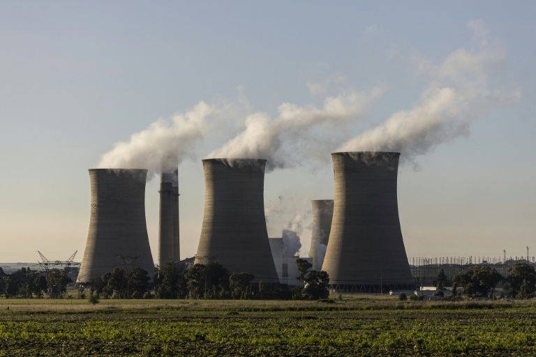 SAfrica's coal dependency puts economy at risk: report
