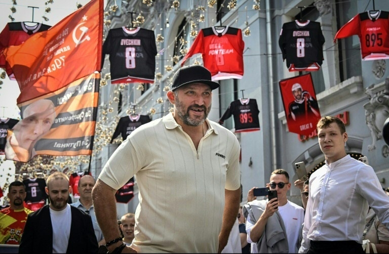 NHL all-time record scorer Ovechkin calls for Russian return to global sports
