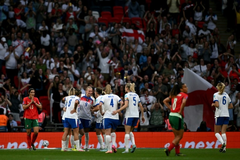 Germany qualify, England hit six in Women's Nations League
