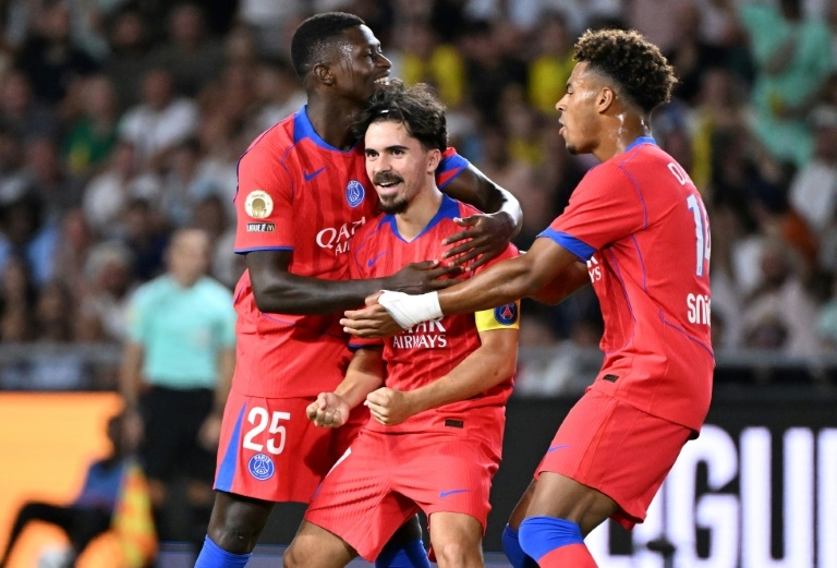 PSG get Ligue 1 title defence off to winning start