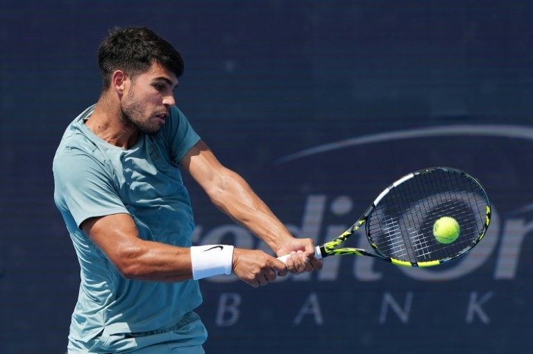 Sabalenka and Gauff crash out in Cincinnati as Alcaraz survives to reach semis