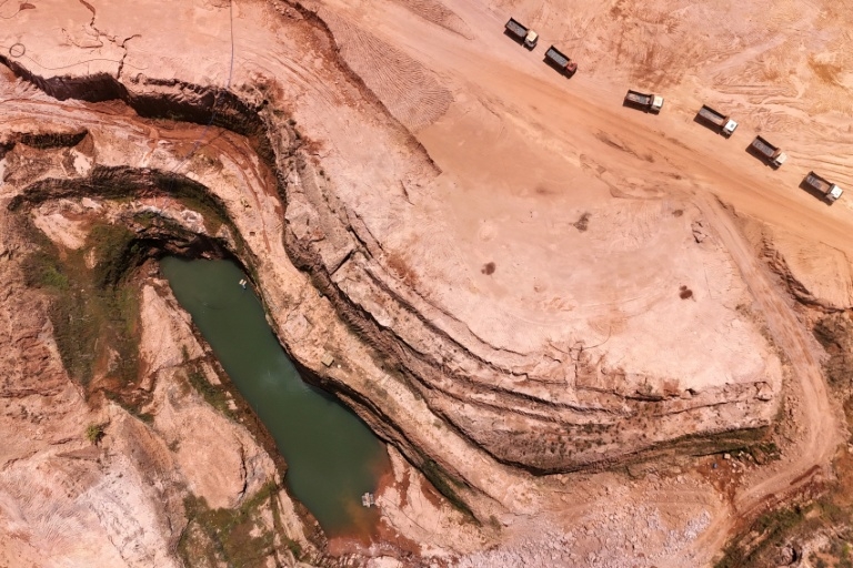 Paraguay gold rush leaves tea producers bitter