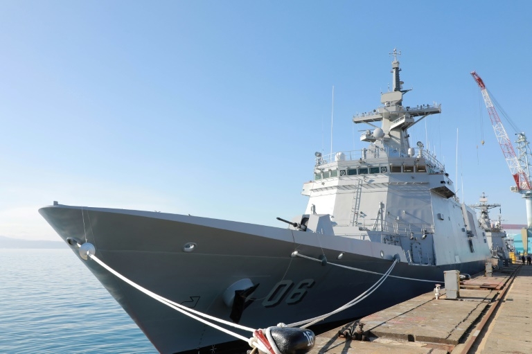 Philippines adds speedy warship to maritime arsenal