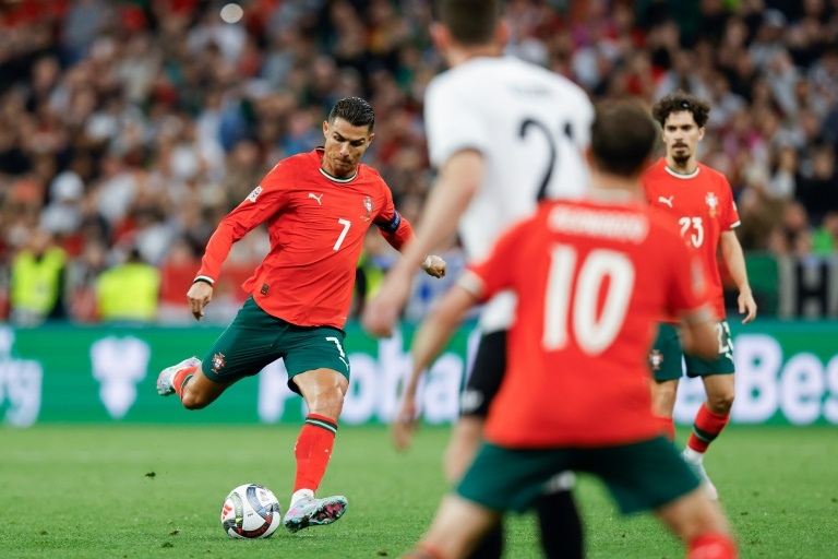 Ballon d'Or 'should go to Champions League winner', says Ronaldo