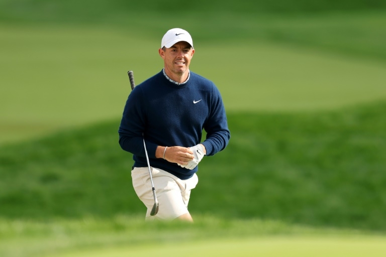 McIlroy with Rose and Lowry while Scheffler off late at US Open