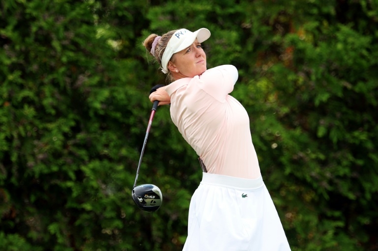 France's Cernousek seizes lead at LPGA Portland Classic