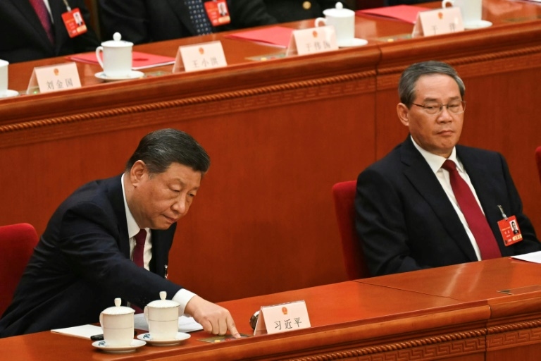 China wraps up key political meet with call for 'unrelenting struggle'