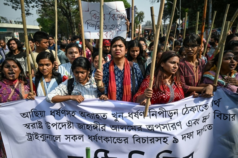 Bangladeshi women alarmed by emboldened Islamists