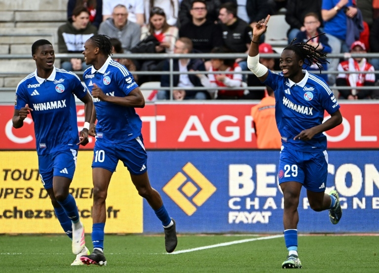 Strasbourg close in on Champions League with Ligue 1 win at Reims